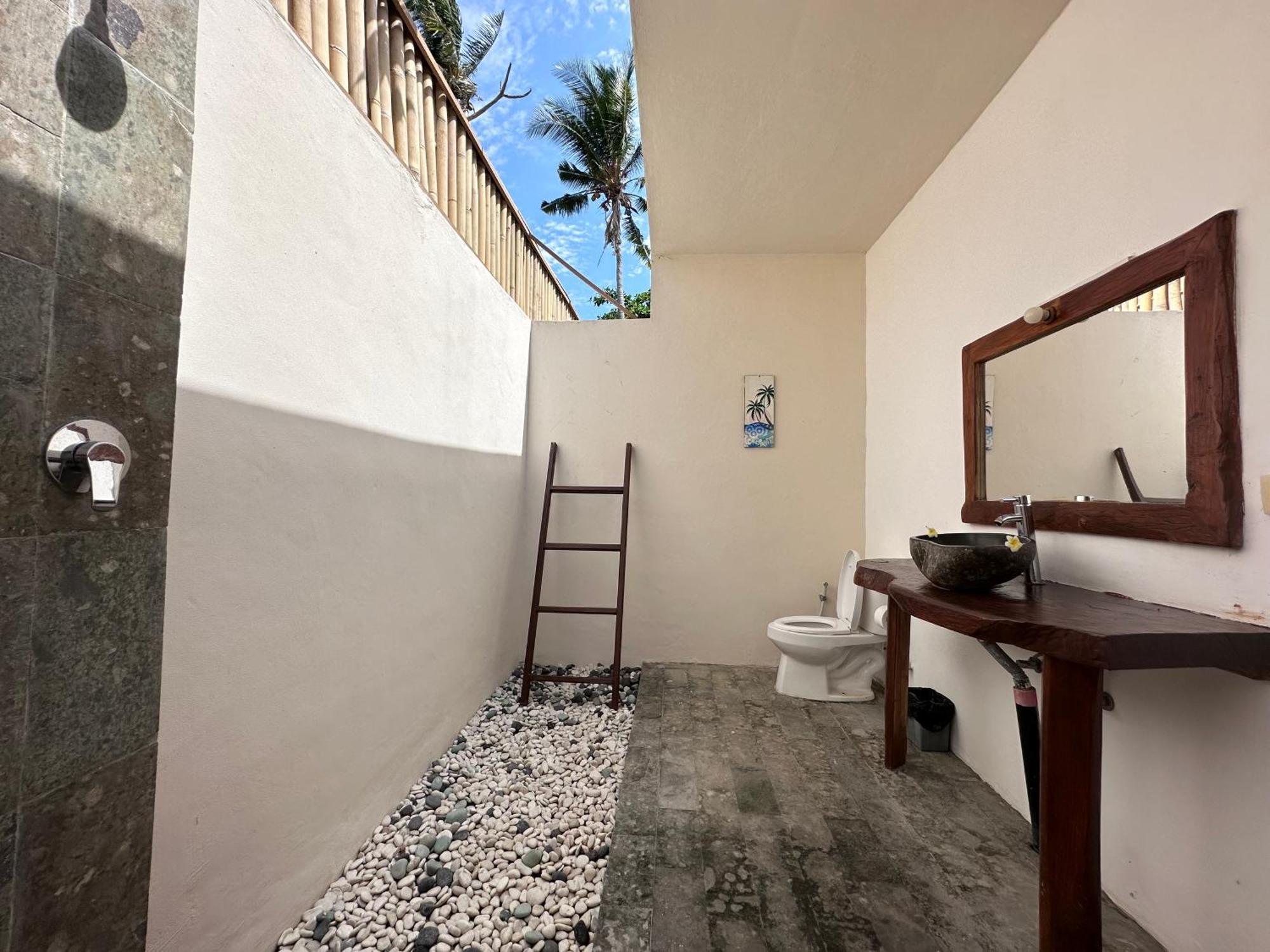 Pebble & Fins Bali Dive Resort Tulamben Εξωτερικό φωτογραφία